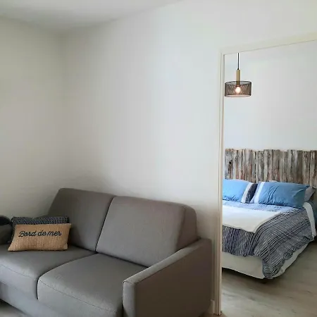 Cosy Avec Balcon, Proche Centre Et Plages, Parking Inclus - Fr-1-239-896 *